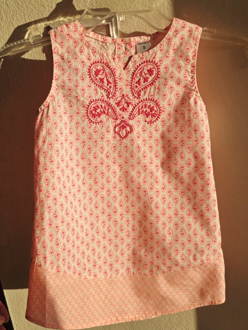 Carters Sz5 Girls Sleeveless White With Pink Design &  Embroidery Shift Dress